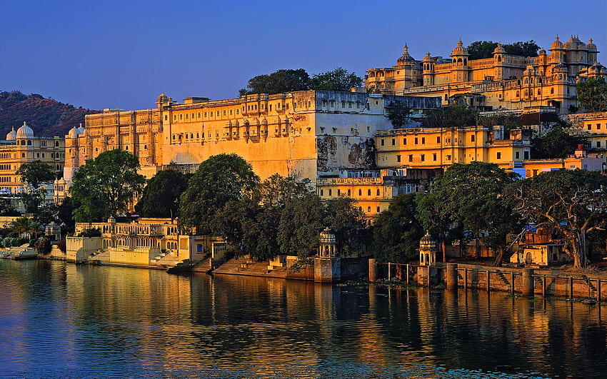 Jaipur, Udaipur with Visit to Pushkar & Ajmer MM Holidays